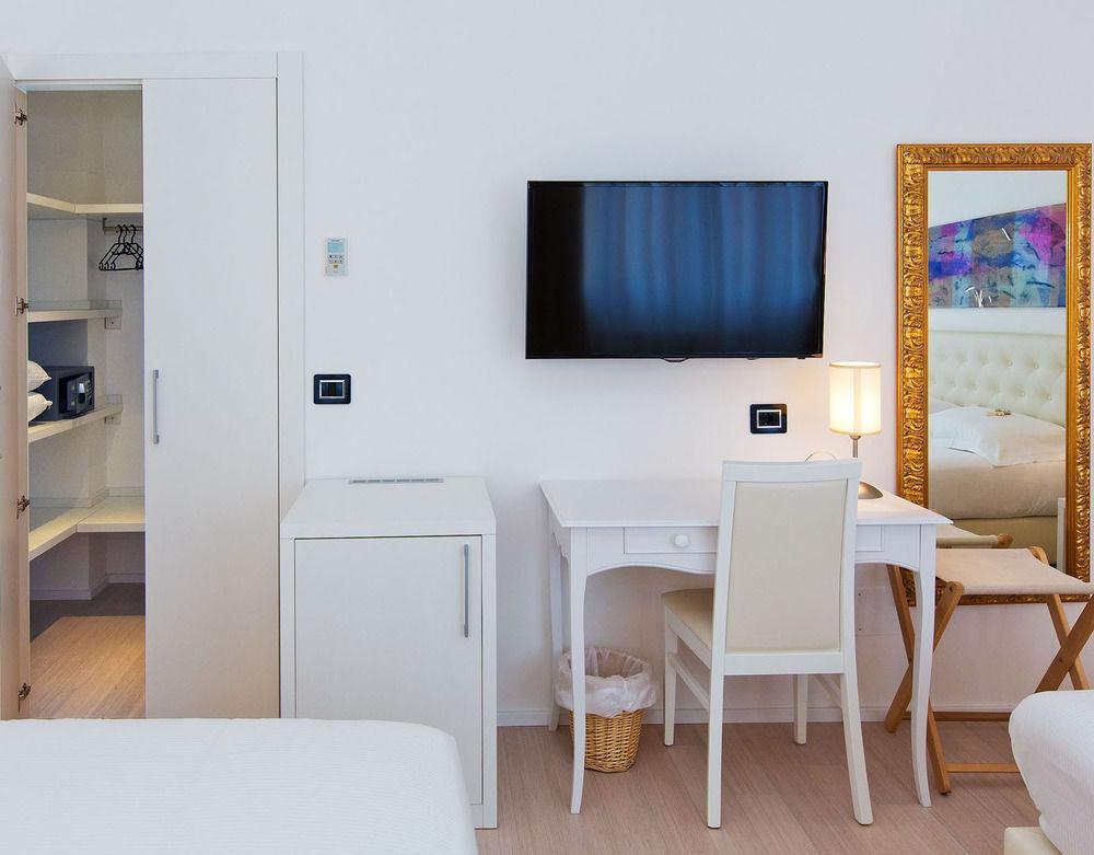 Hotel Maine Finale Ligure Eksteriør billede