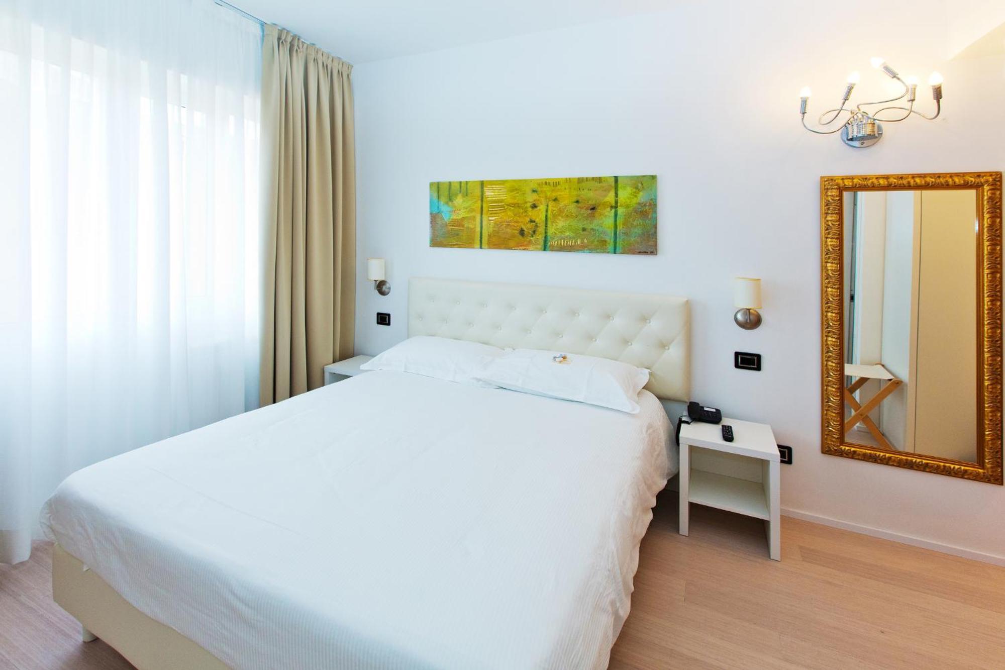 Hotel Maine Finale Ligure Eksteriør billede